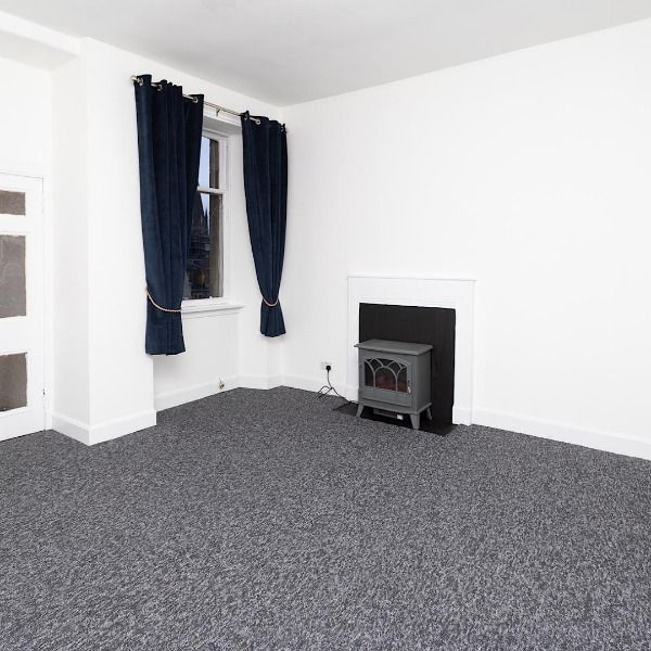 2 bed flat to rent in Scott Street, Perth, Perthshire PH1, £750 pcm