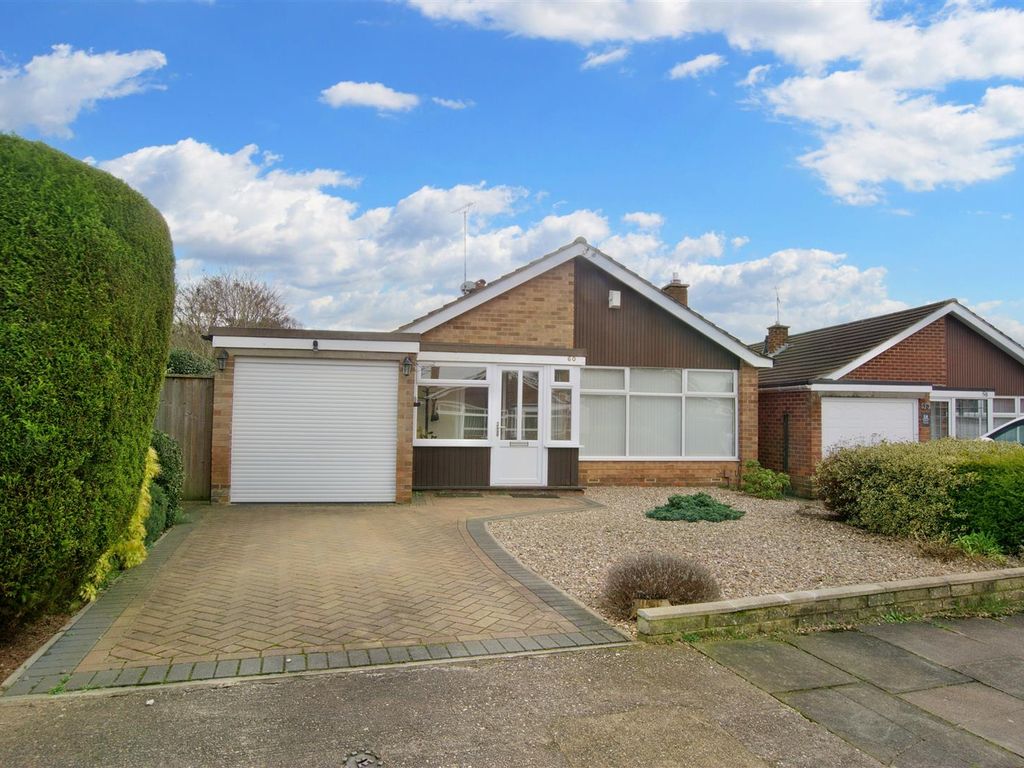 2 bed detached bungalow for sale in Rufford Avenue, Bramcote