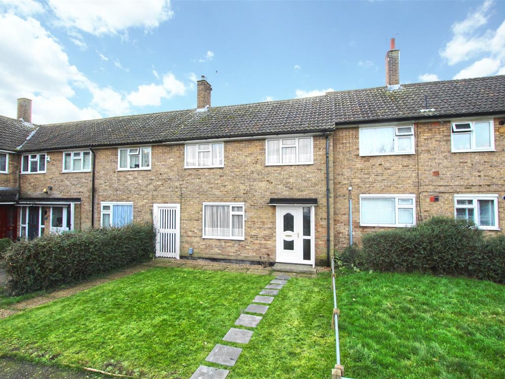 3 bed property for sale in Cunningham Road, Cheshunt, Waltham Cross EN8