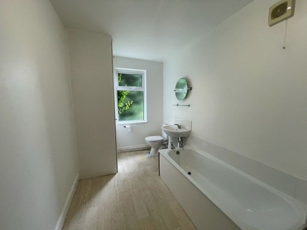 2 bed terraced house to rent in Pope Street, Knighton Fields, Leicester