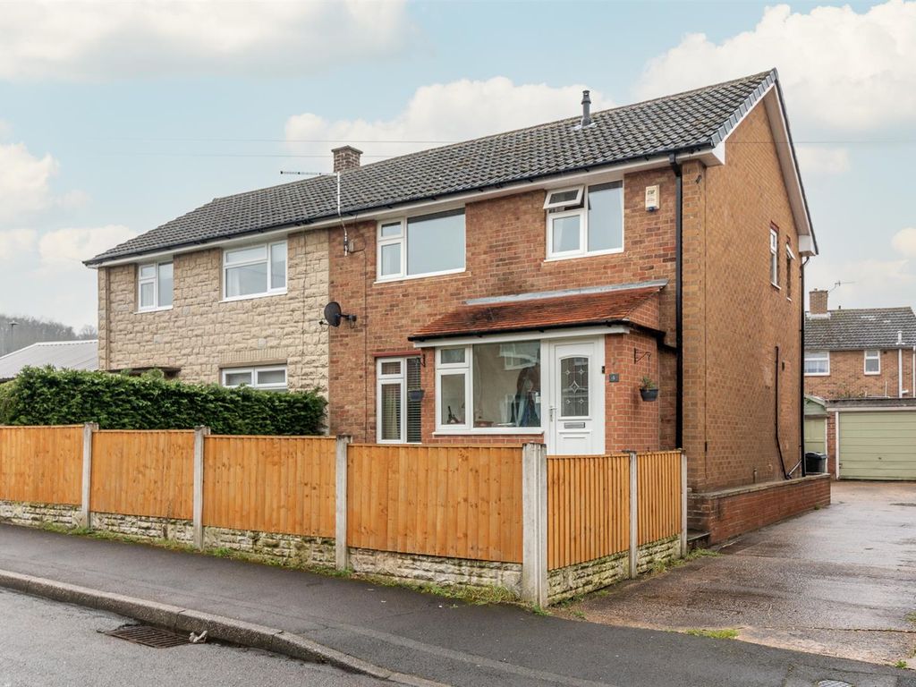 3 bed semidetached house for sale in Bramble Way, Cotgrave, Nottingham