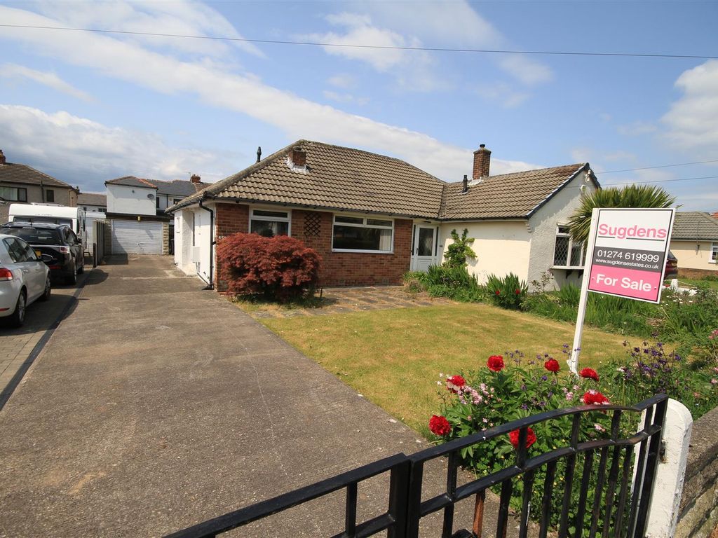2 bed semidetached bungalow for sale in Kings Road, Wrose, Bradford BD2, £170,000 Zoopla