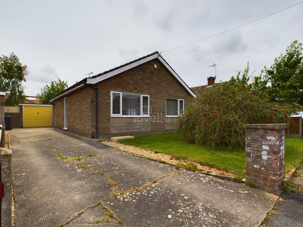 2 bed bungalow for sale in Delph Road, North Hykeham LN6 Zoopla