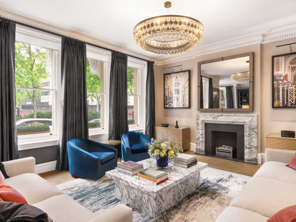 Rutland Court, Knightsbridge SW7