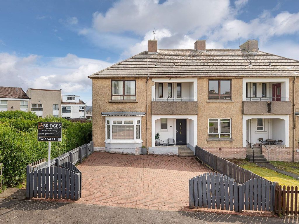 2 bed flat for sale in Cousland Crescent, Seafield EH47, £115,000 Zoopla