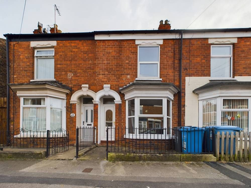2 bed terraced house for sale in Newstead Street, Hull HU5, £110,000