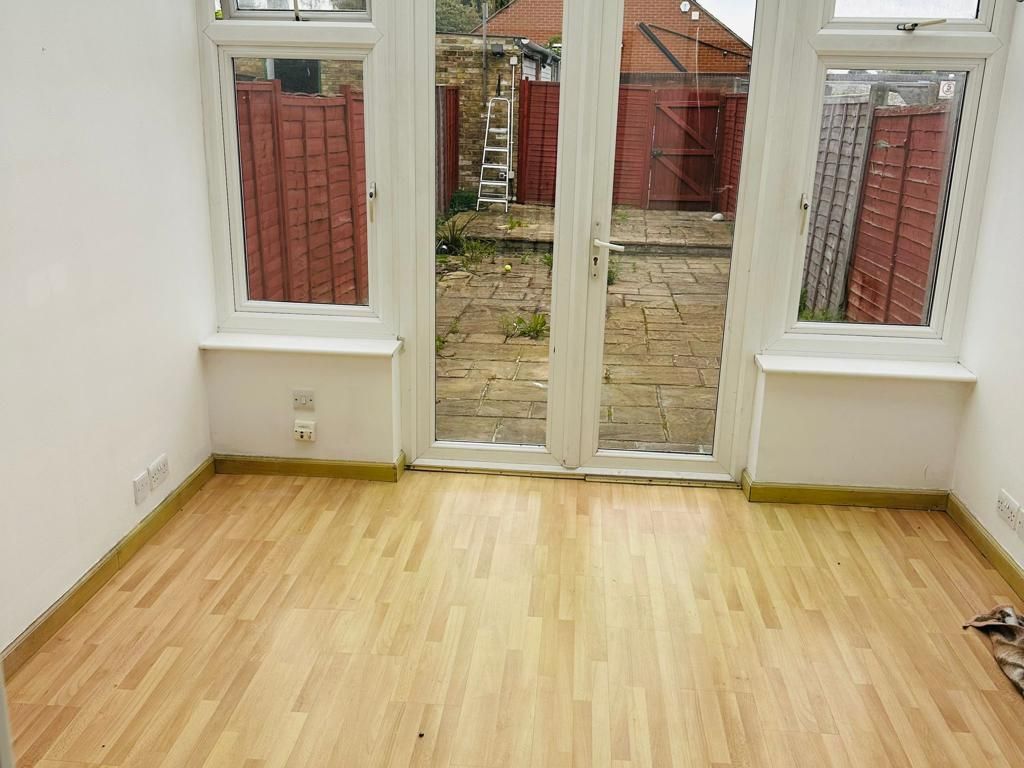 2 bed terraced house to rent in New Road, Harlington UB3 Zoopla