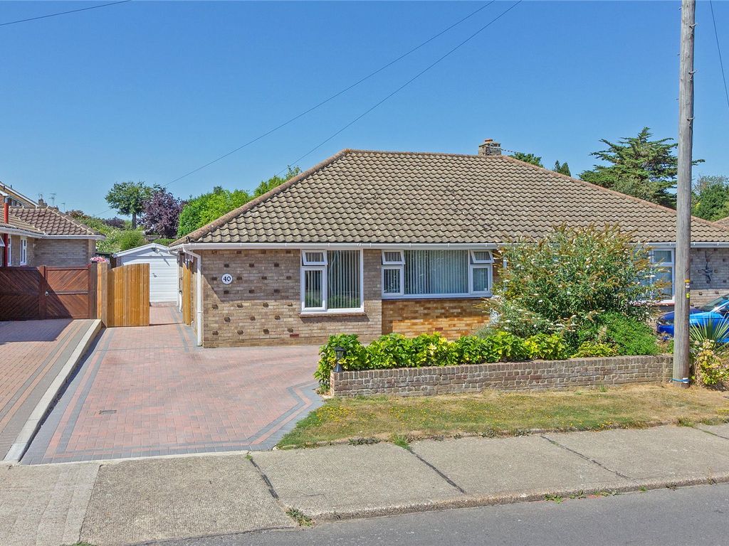 3 bed bungalow for sale in Windsor Drive, Sittingbourne ME10 Zoopla