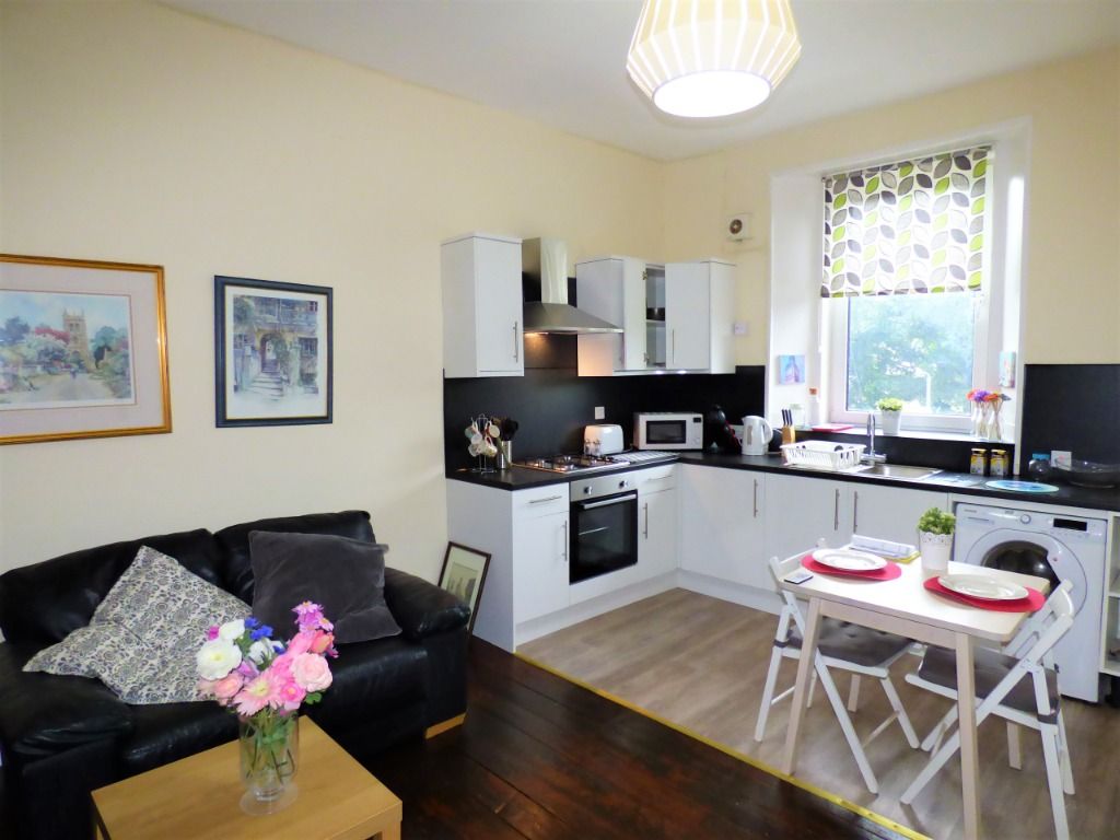 1 bed flat to rent in Balfour Street, Leith, Edinburgh EH6, £900 pcm