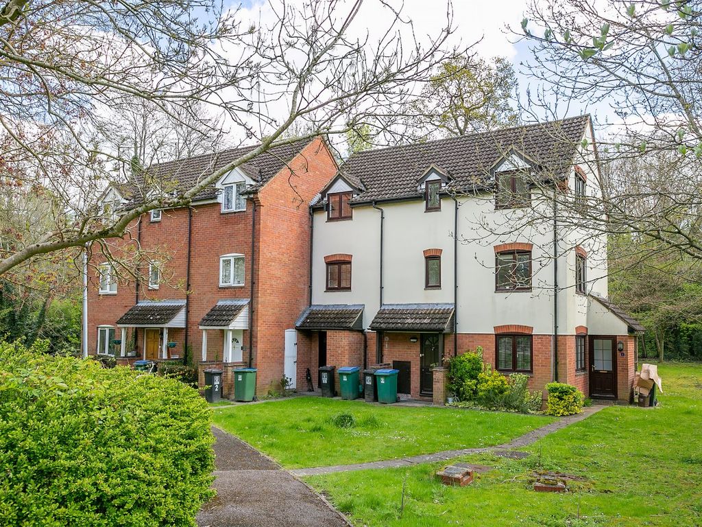 1 bed for sale in Ravenscroft, Watford, Hertfordshire WD25