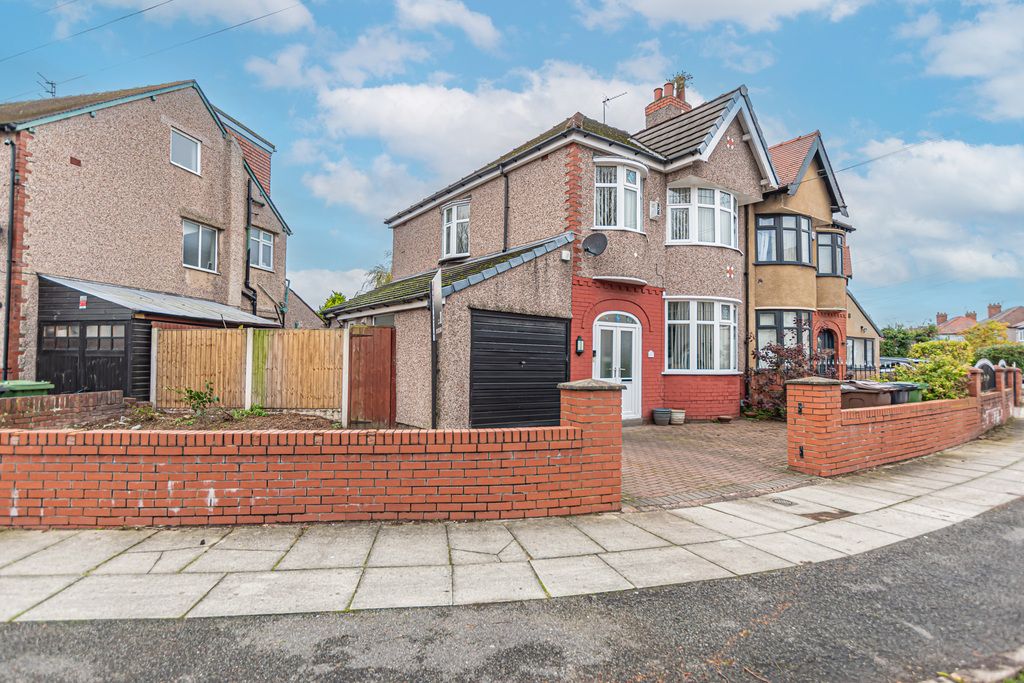 3 bed semidetached house for sale in Brownmoor Park, Crosby, Liverpool