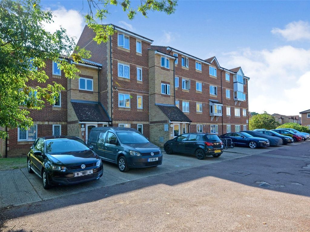 1 bed flat for sale in Pioneer Way, Watford WD18 Zoopla