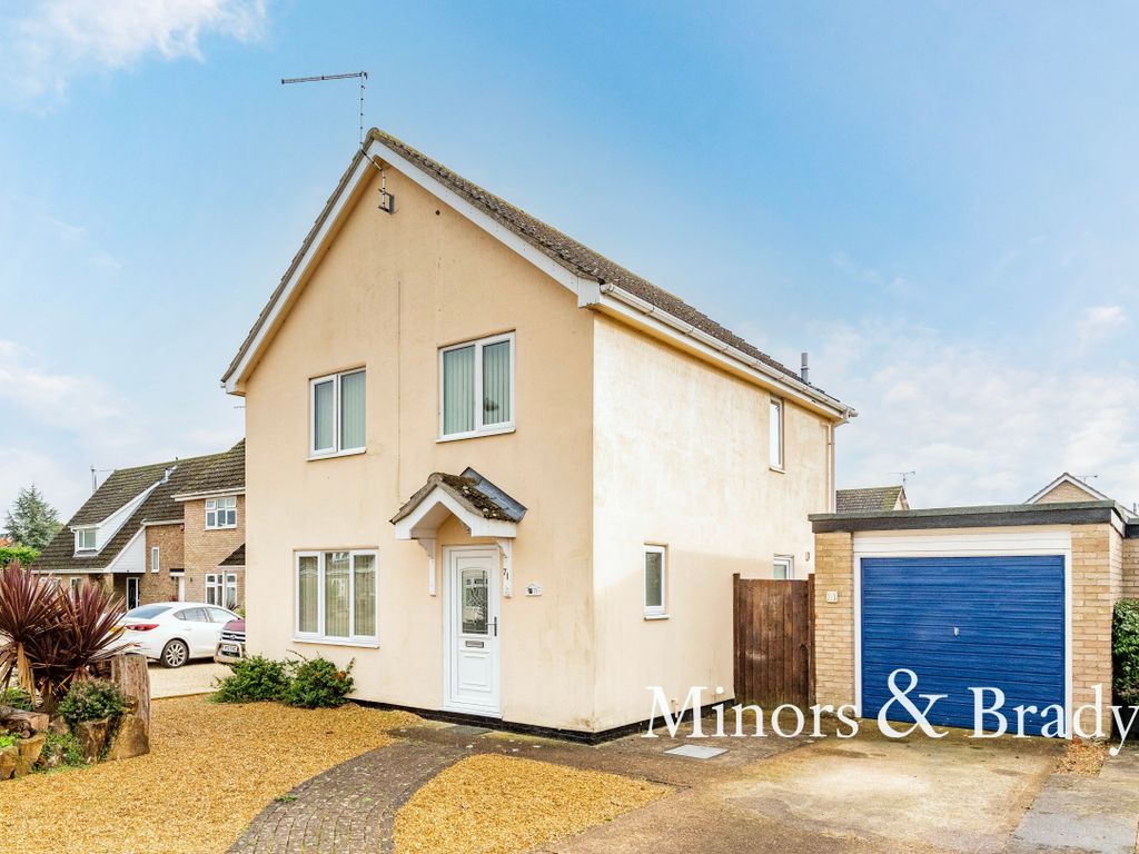 3 bed detached house for sale in Nunnery Drive, Thetford IP24 Zoopla