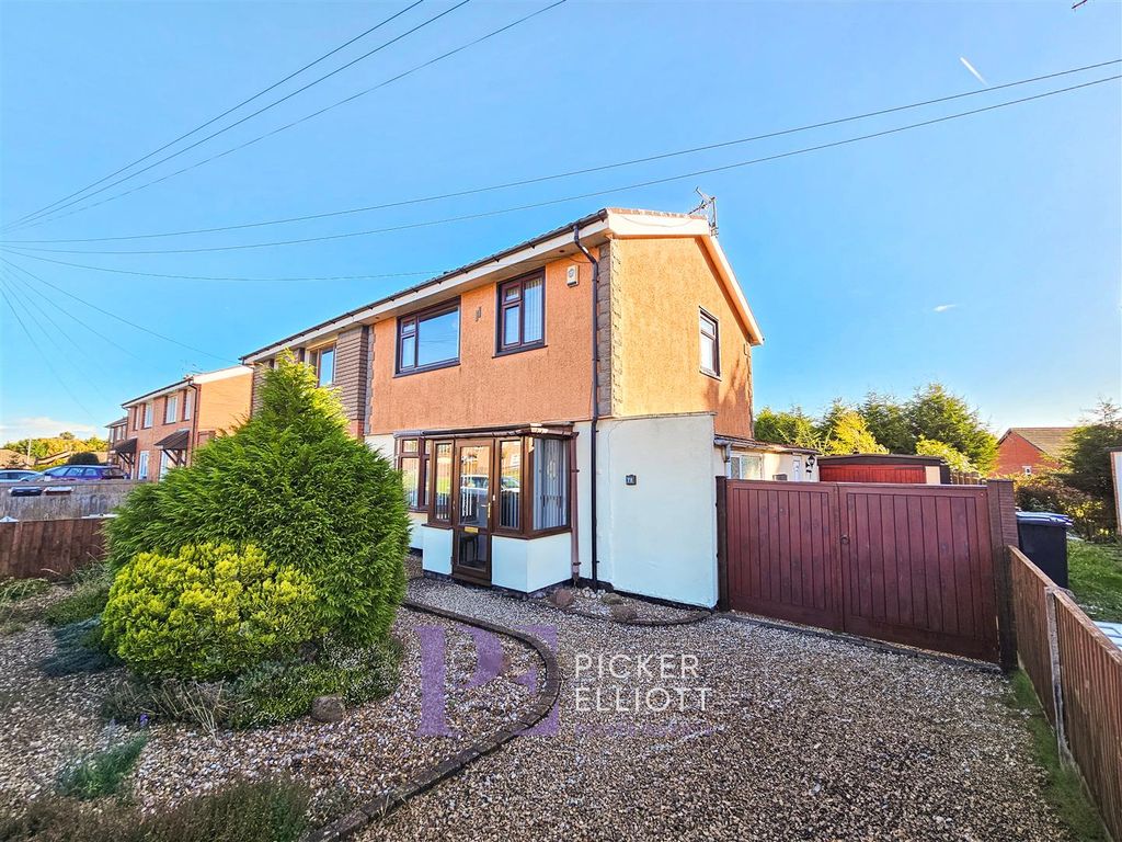 3 bed semidetached house for sale in Montgomery Road, Earl Shilton