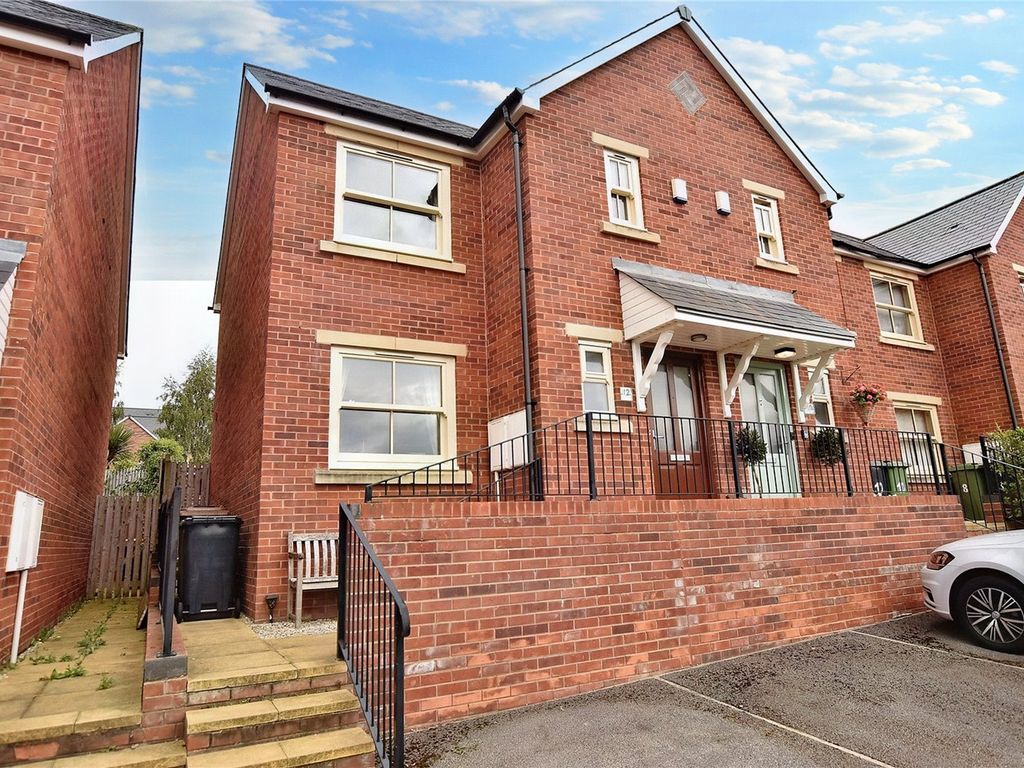 Oak Park Terrace Cookridge Leeds LS16  