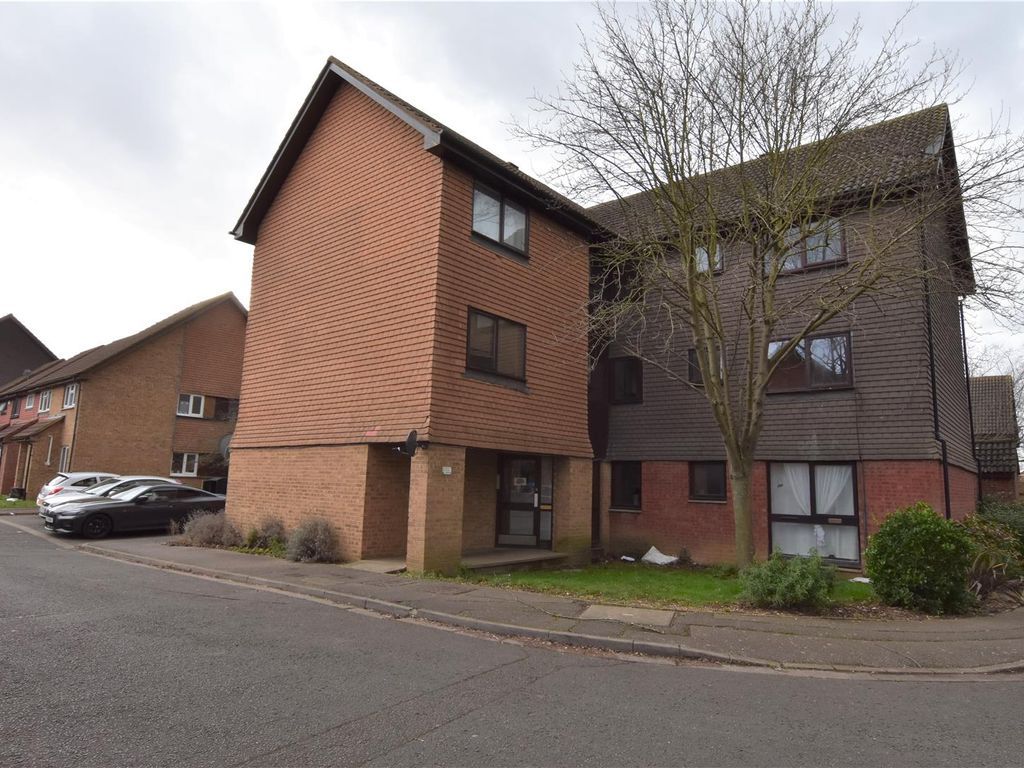 1 bed flat to rent in Ryeland Close, West Drayton UB7, £1,200 pcm Zoopla