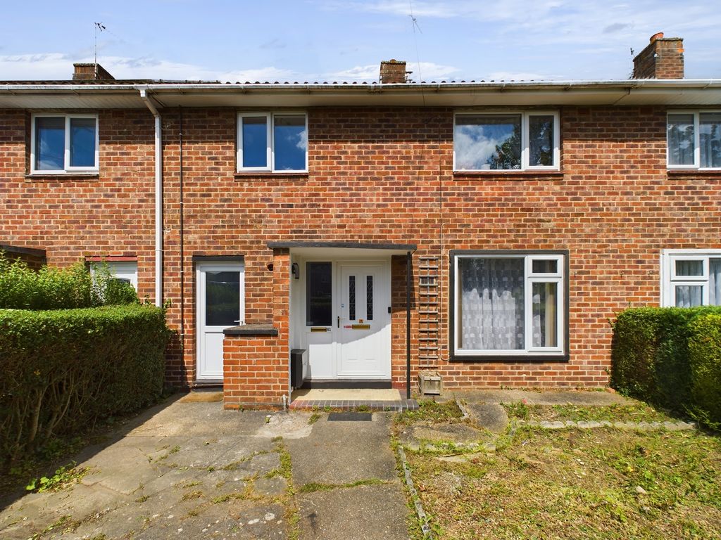 3 bed terraced house for sale in Brattleby Crescent, Lincoln LN2, £