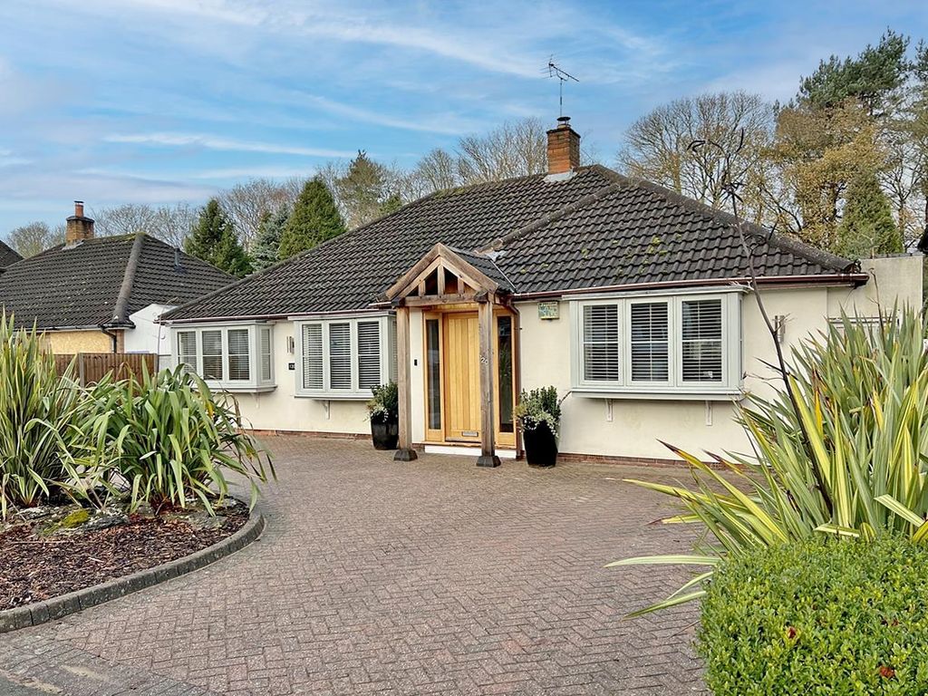 3 bed detached bungalow for sale in Tamworth Road, Sutton Coldfield B75