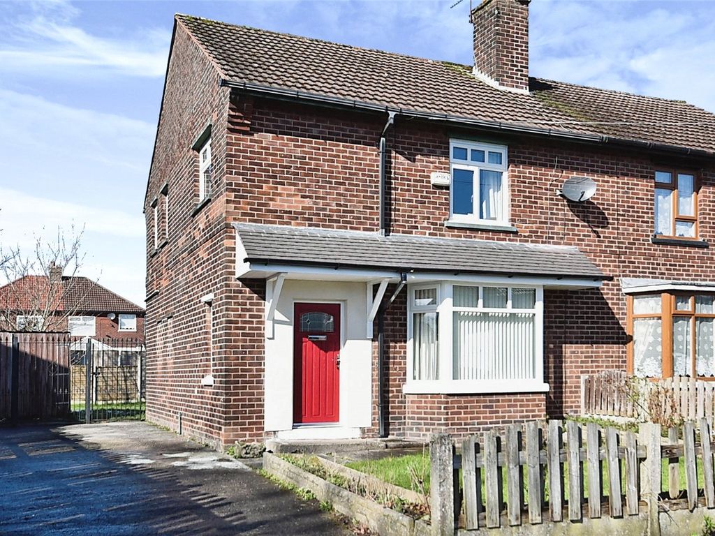 3 bed semidetached house for sale in Chester Avenue, Dukinfield