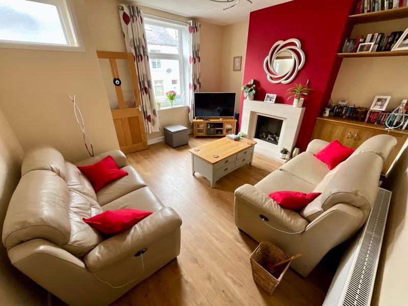 2 bed property for sale in Green End Avenue, Earby, Barnoldswick BB18