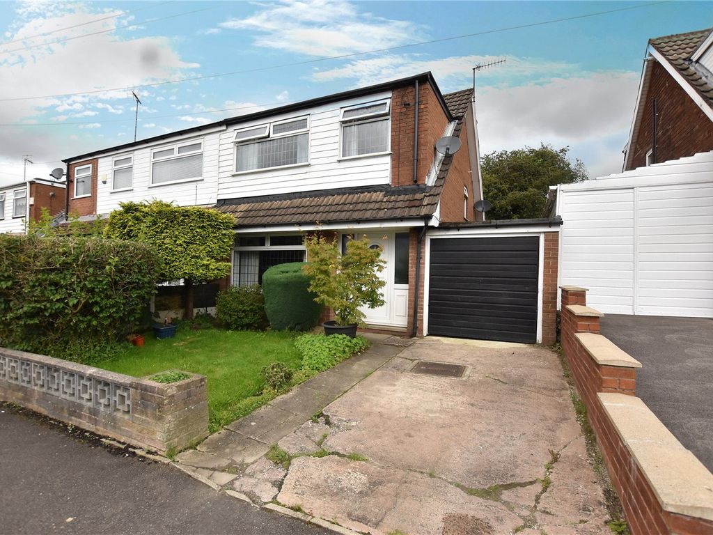 3 bed semidetached house for sale in Grasmere Road, Royton, Oldham