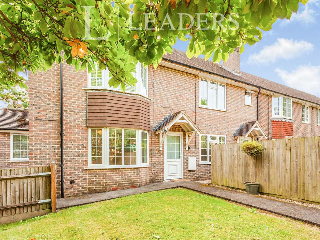 2 bed flat to rent in Greenways, Haywards Heath RH16 Zoopla