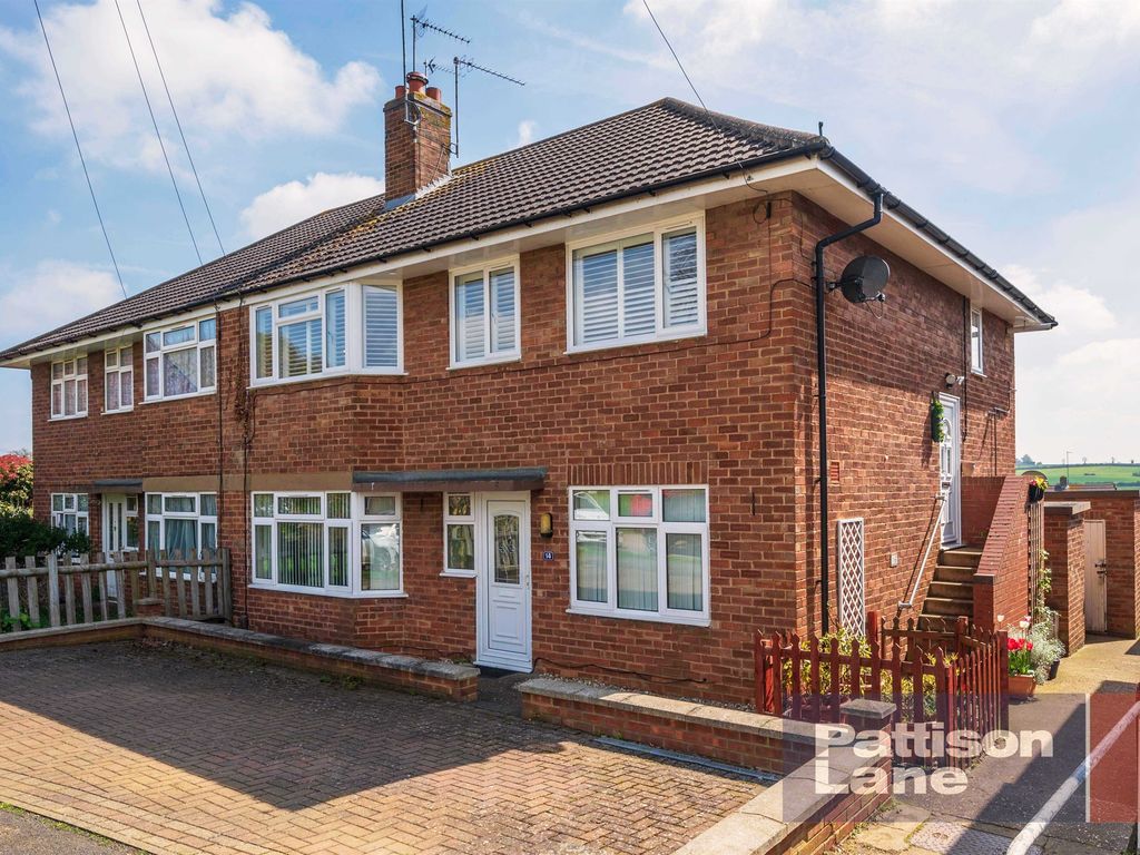 2 bed flat for sale in Bertha Way, Kettering NN16 Zoopla