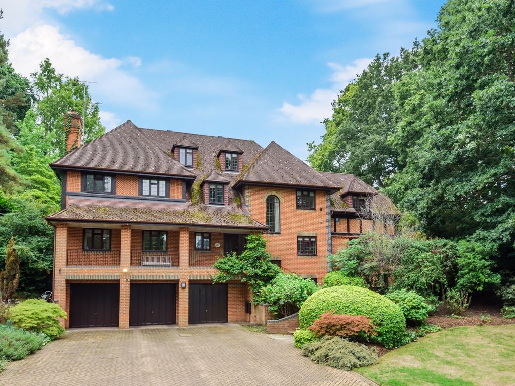 Camden Way, Chislehurst BR7  