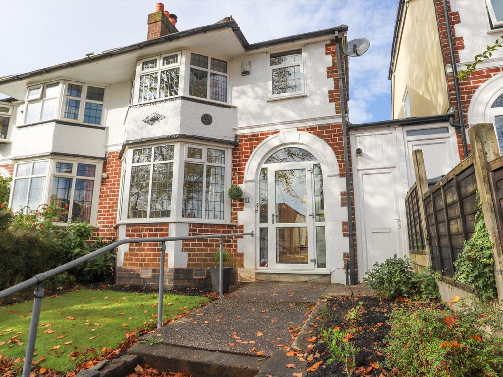3 bed semidetached house for sale in Pamela Road, Birmingham B31, £
