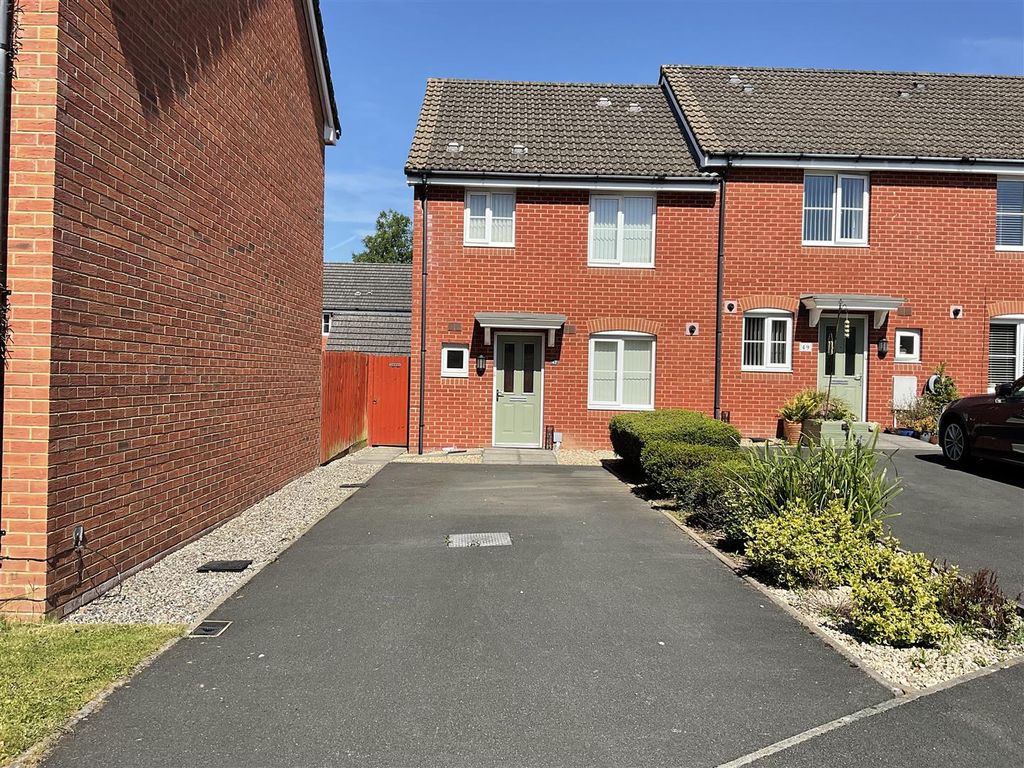 3 bed end terrace house for sale in Dol Y Dderwen, Ammanford SA18 Zoopla