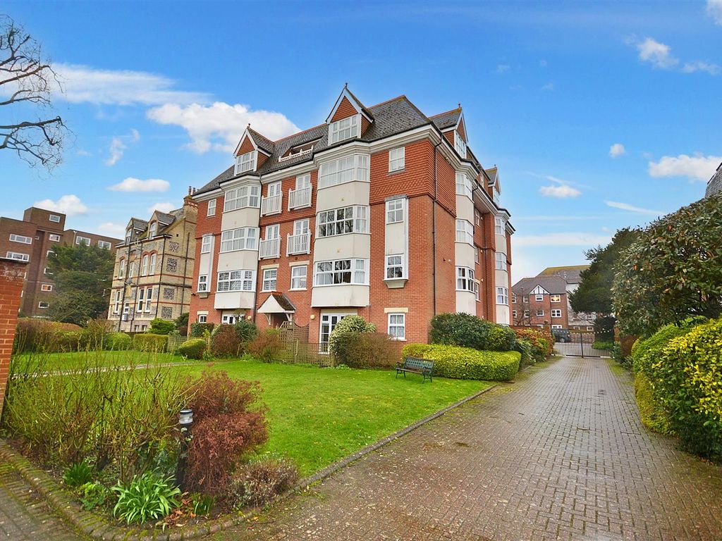 2 bed flat for sale in Granville Road, Eastbourne BN20, £285,000 Zoopla
