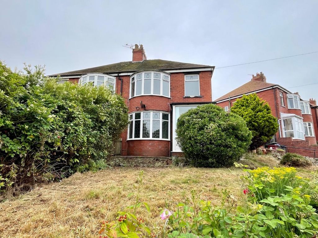 3 bed semidetached house for sale in Sandhurst Avenue, Bispham