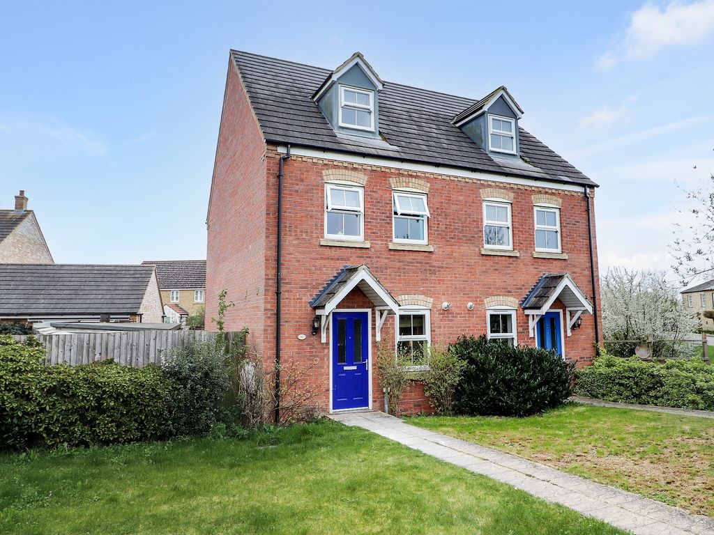 3 bed semidetached house for sale in Over Road, Longstanton, Cambridge