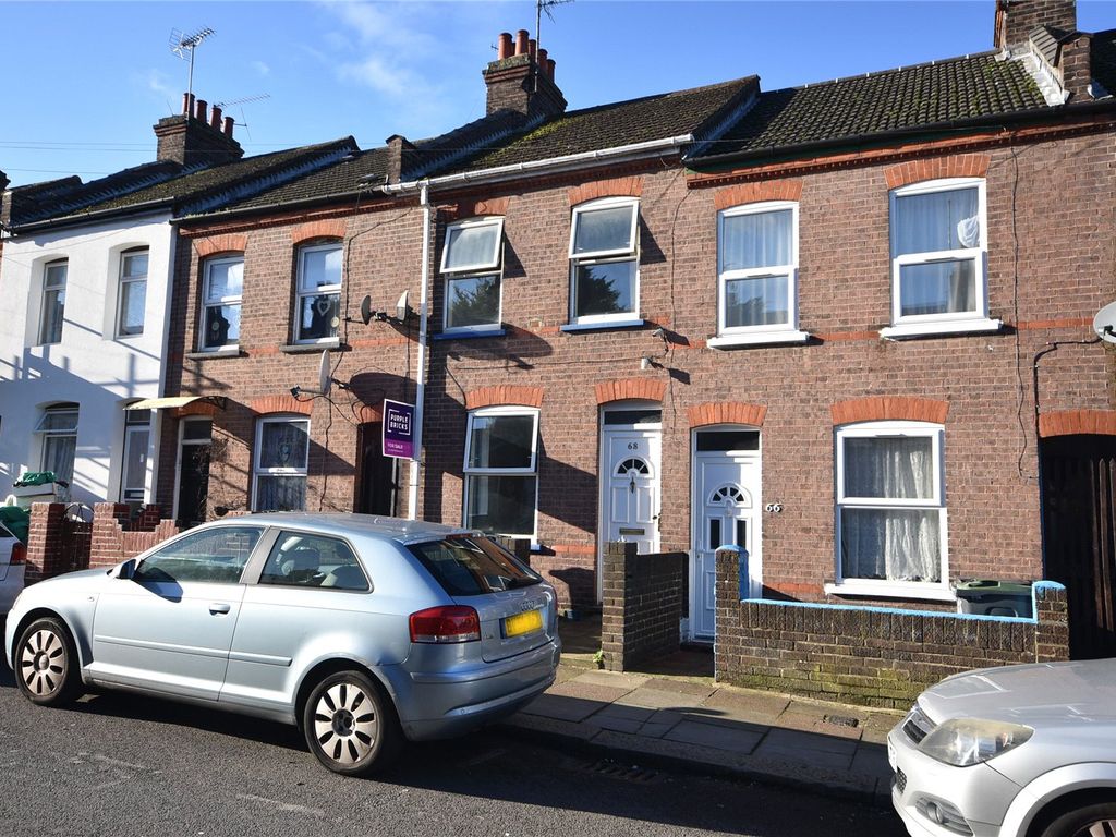 St. Peters Road, Luton, Bedfordshire LU1