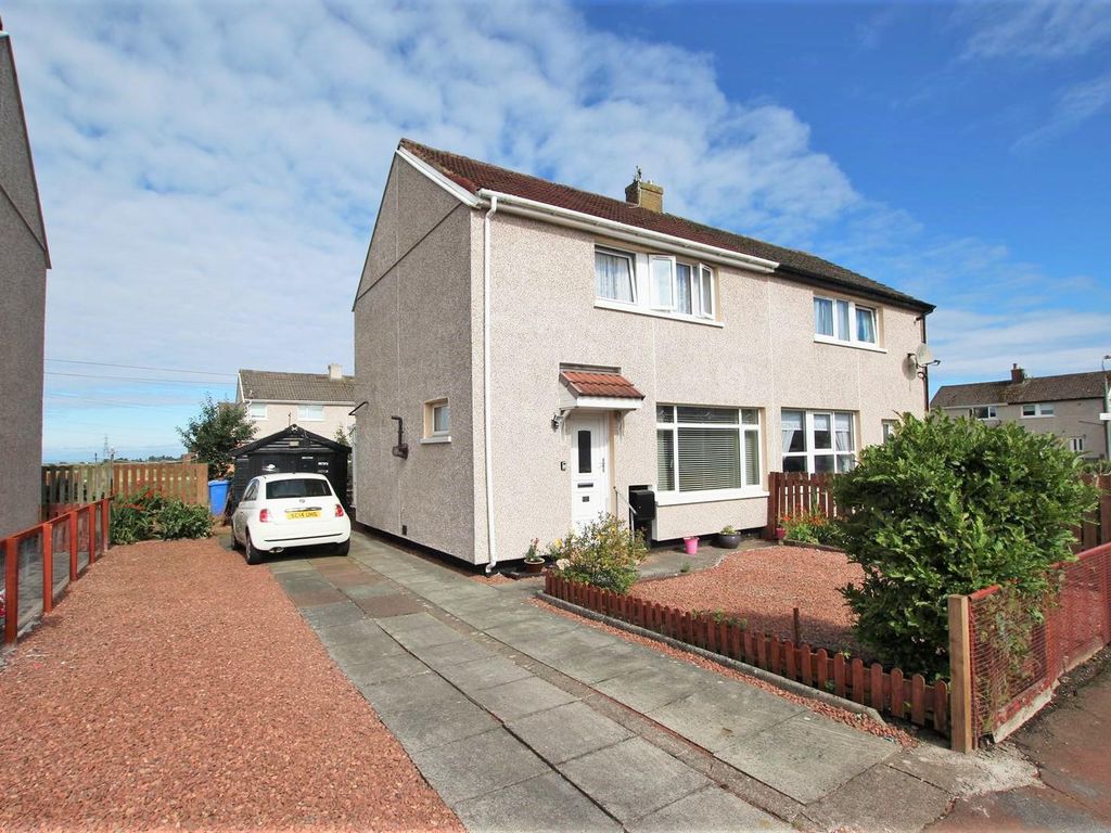 3 bed semidetached house for sale in Mauldslie Drive, Law, Carluke ML8