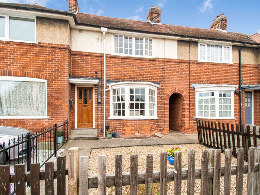 2 bed terraced house for sale in Norwood Far Grove, Beverley HU17 Zoopla