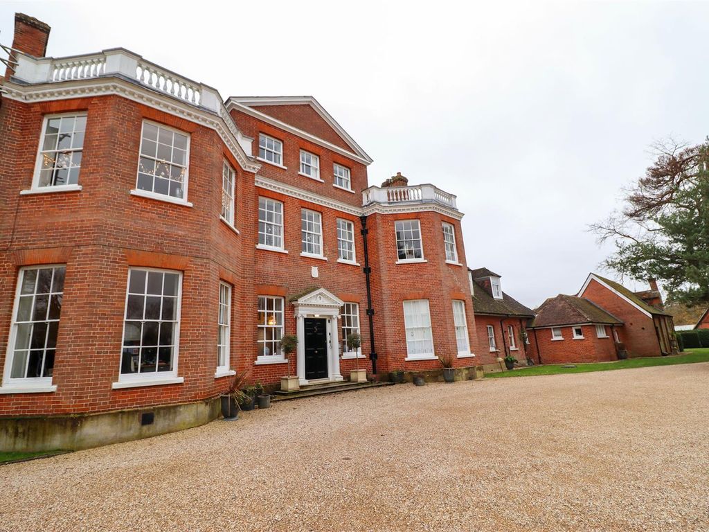 1 bed flat for sale in Firgrove Road, Eversley, Hook RG27, £230,000 Zoopla