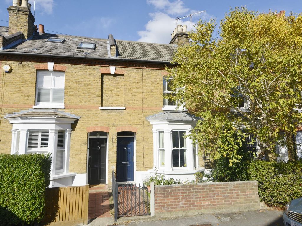 3 bed terraced house for sale in Heathfield North, Twickenham TW2 Zoopla