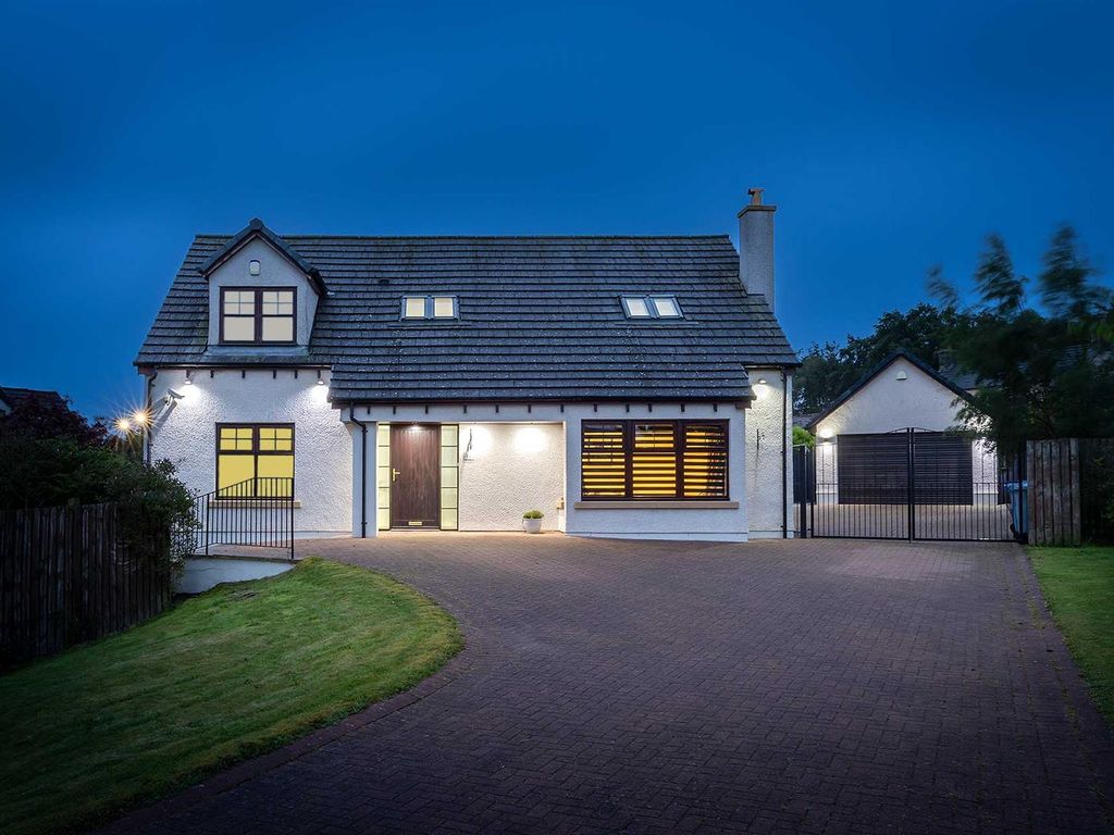 5 bed detached house for sale in Raeburn Common, Pettinain, Lanark ML11