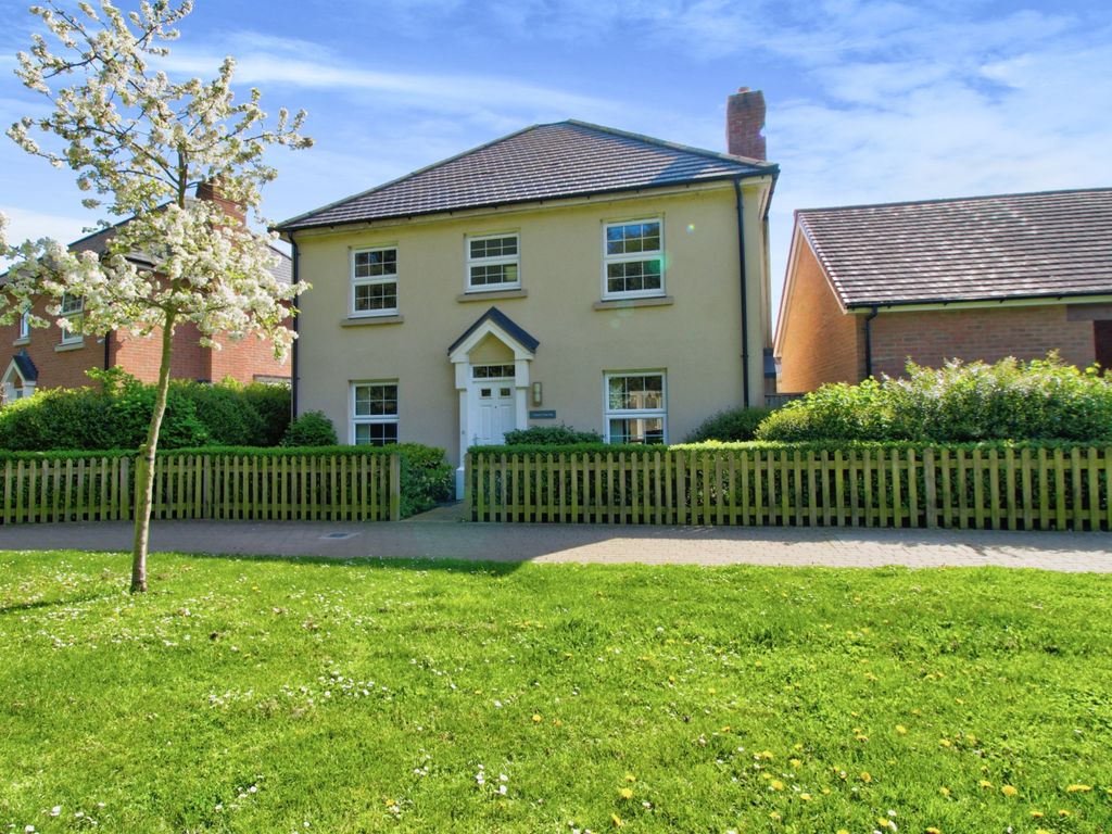 4 bed detached house for sale in Beech Tree Avenue, Sholden, Deal CT14