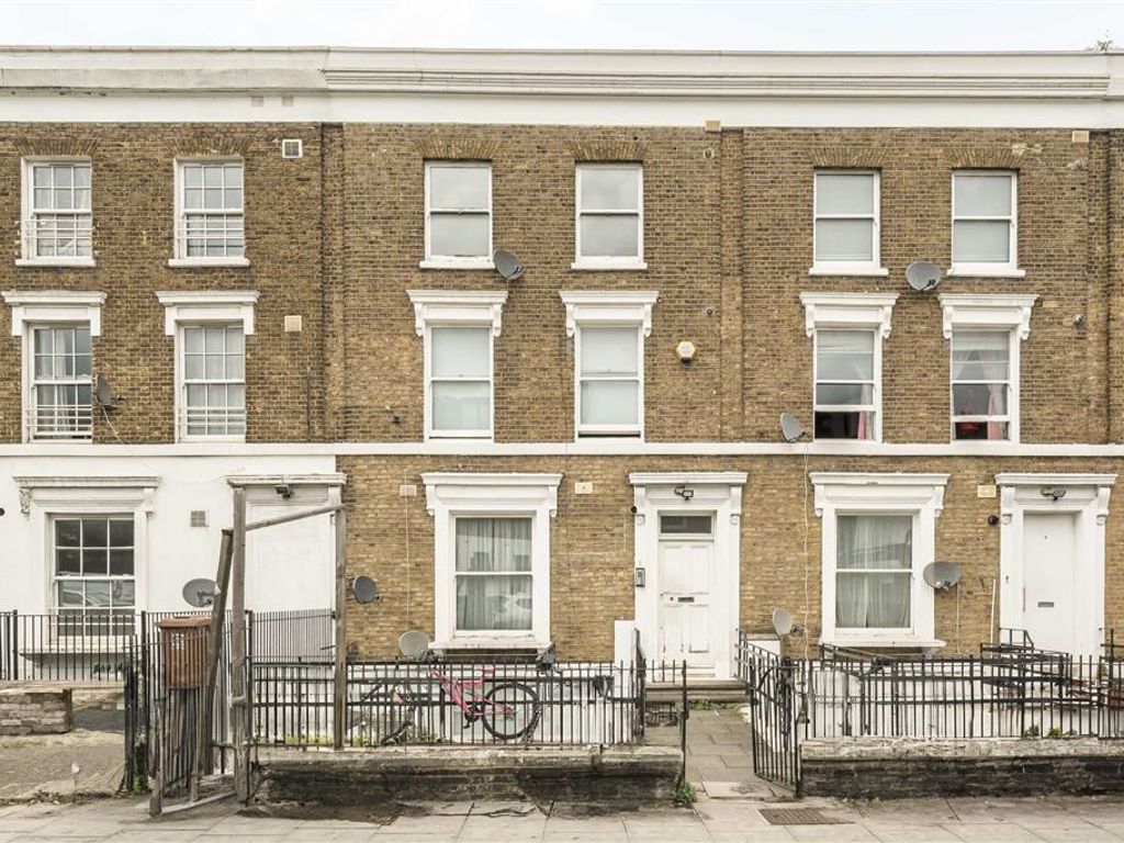 1 bed flat to rent in New Cross Road, London SE14, £1,500 pcm Zoopla