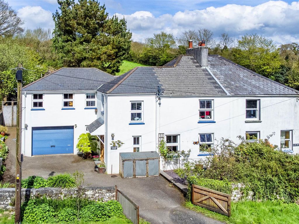 4 bed semidetached house for sale in Tremar Coombe, Liskeard PL14 Zoopla