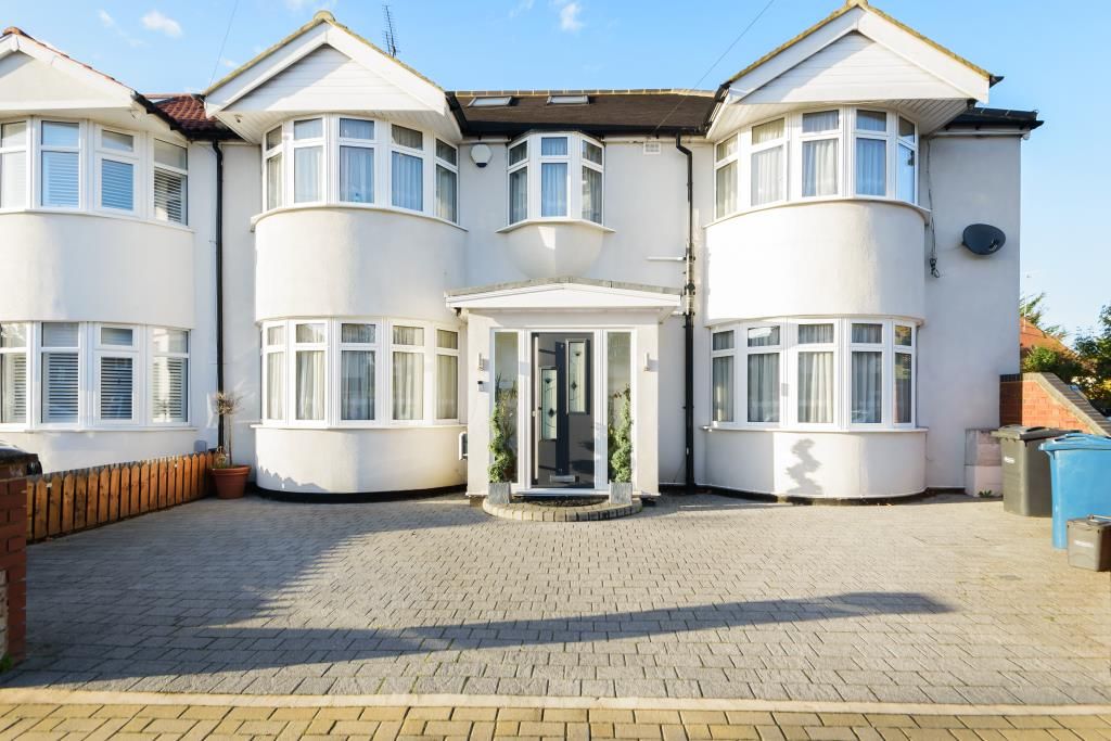6 bed semidetached house for sale in Stanmore, Middlesex HA7 Zoopla