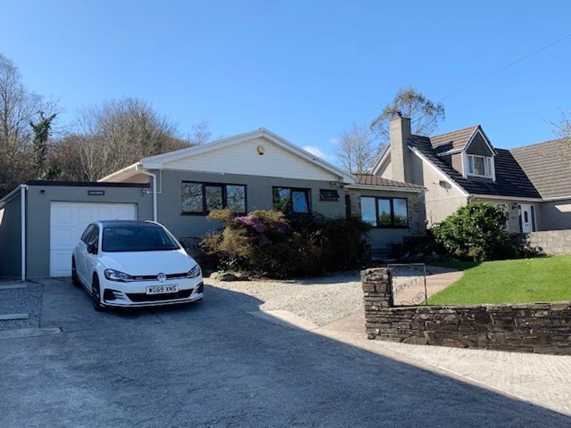 3 bed detached bungalow for sale in The Mount, Par, Cornwall PL24, £