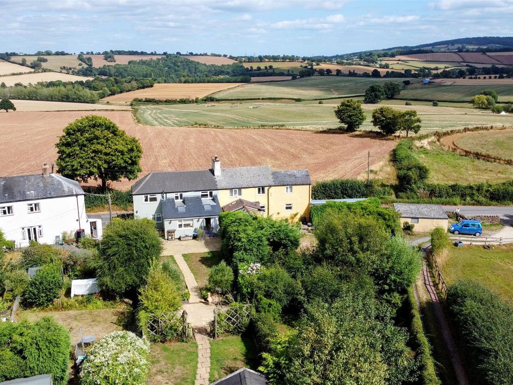 3 bed cottage for sale in Bromsash, RossOnWye HR9 Zoopla