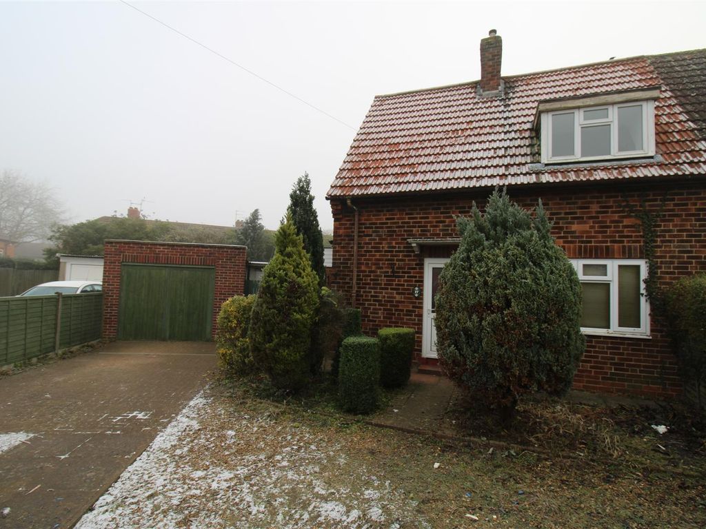 2 bed property to rent in Upperfield Grove, Corby NN17 Zoopla