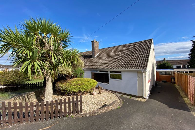 2 bed semidetached bungalow for sale in Pilgrims Way, Worle, Weston