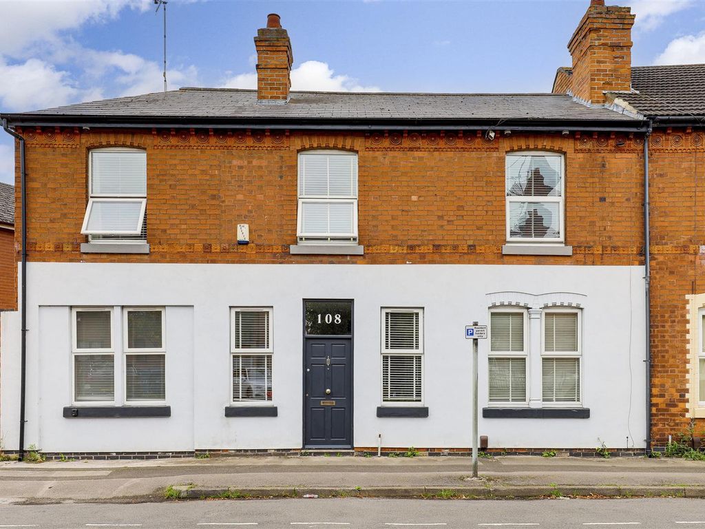 4 bed end terrace house for sale in Exchange Road, West Bridgford, Nottinghamshire NG2, £350,000