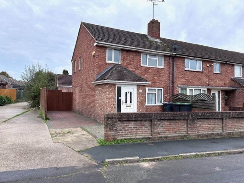 3 bed end terrace house for sale in Ramsdale Avenue, Leigh Park, Havant