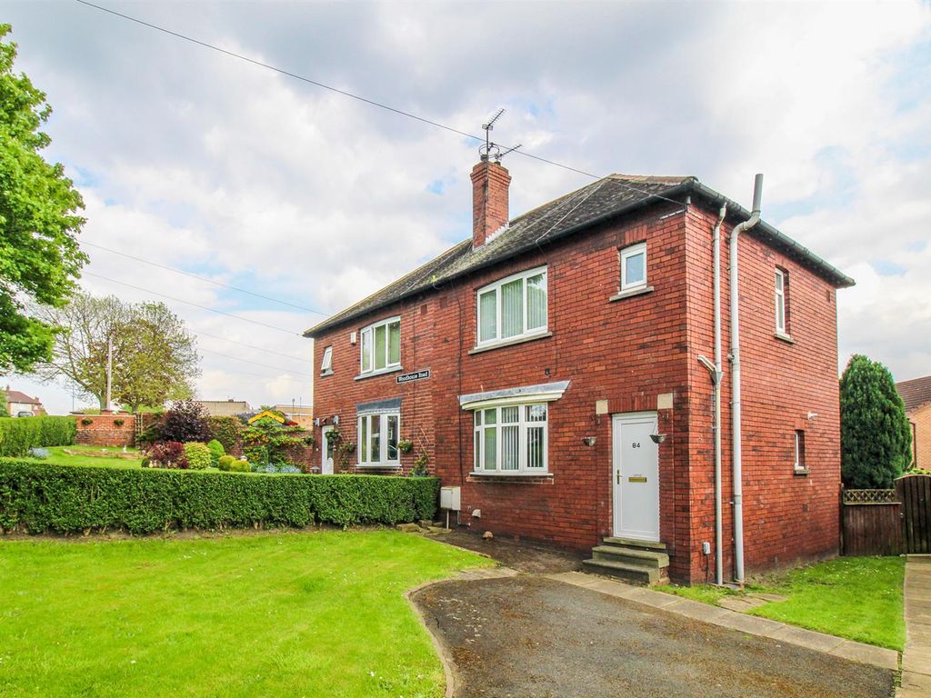 3 bed semidetached house for sale in Woodhouse Road, Warmfield